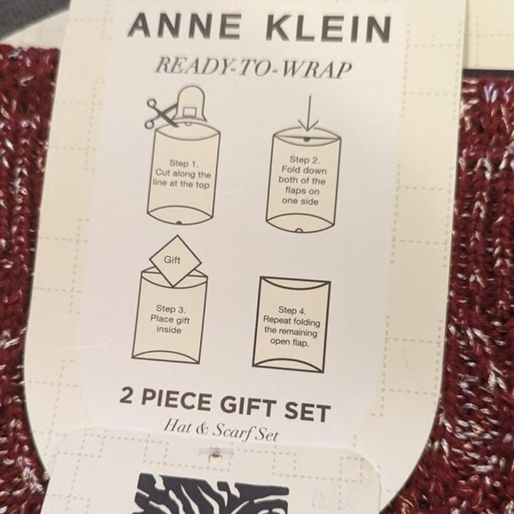 ANNE KLEIN Scarf and Hat Gift Set Red NEW - Picture 7 of 8